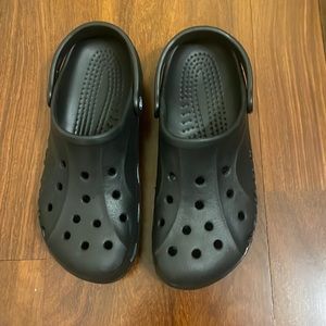 Crocs baya Mens 9 womens 11 Black EUC